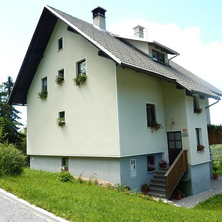 Apartments Pri Marjetki Cerkno Exterior foto