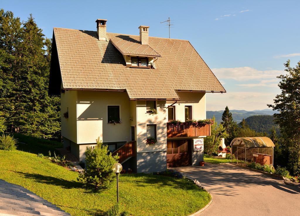 Apartments Pri Marjetki Cerkno Exterior foto