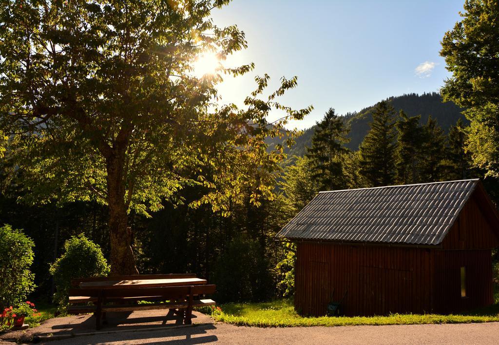 Apartments Pri Marjetki Cerkno Exterior foto