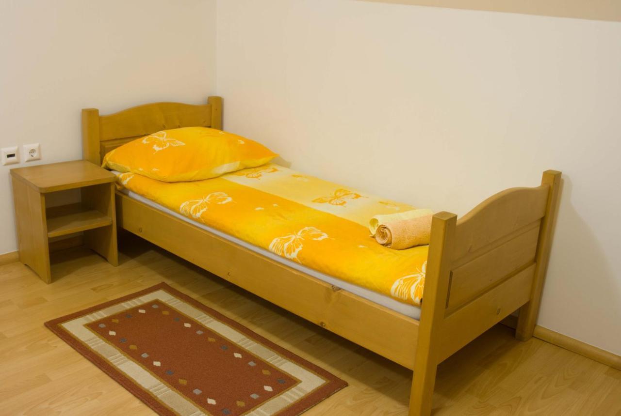 Apartments Pri Marjetki Cerkno Exterior foto